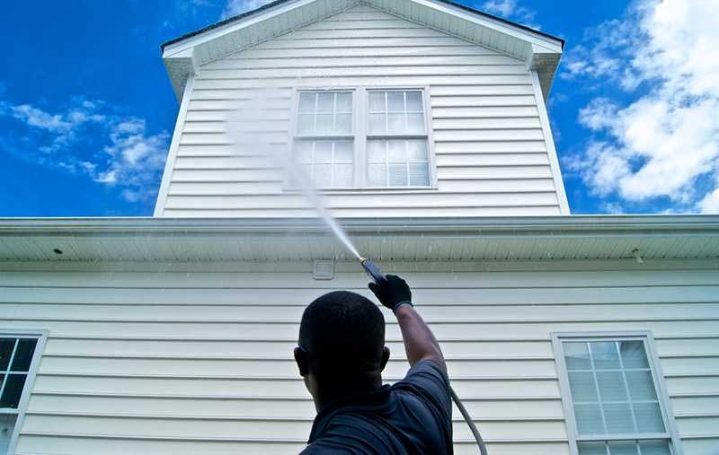 Eco-Friendly House Pressure Washing